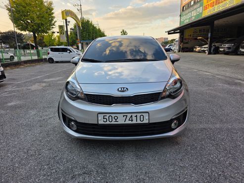 Kia pride 4DR 1.6 GDI Luxury — пробег 80 570 км — фото 2 из 5