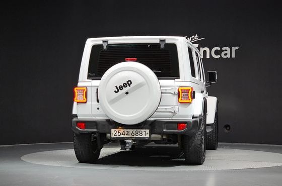 Jeep Wrangler 2.0 Overland 4Door — пробег 152 694 км — фото 4 из 5