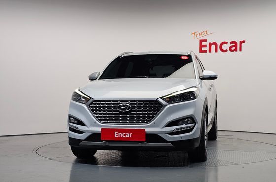 Hyundai Tucson Diesel 1.7 2WD Premium — пробег 74 864 км — фото 3 из 5