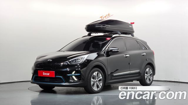 Kia Niro Noblesse — пробег 287 487 км — фото 1 из 5
