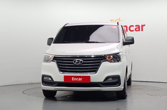 Hyundai Starex Van 5-Seater Modern — пробег 75 168 км — фото 3 из 5