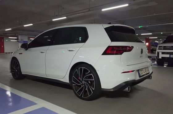 Volkswagen Golf 2.0 GTI — пробег 16 556 км — фото 3 из 5