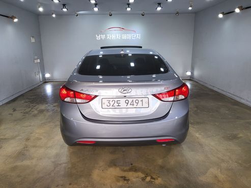 Hyundai AVANTE M16 GDI Modern — пробег 120 000 км — фото 5 из 5