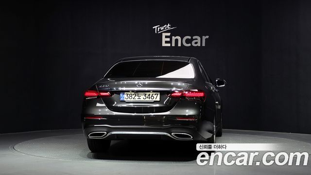 Mercedes-Benz E-Class из Кореи Encar