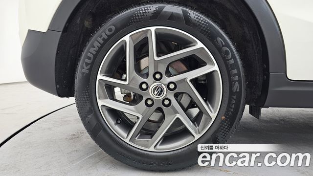 Ssangyong TIBOLI из Кореи Encar