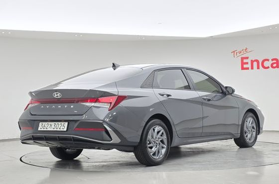 Hyundai AVANTE Smart — пробег 11 855 км — фото 2 из 5