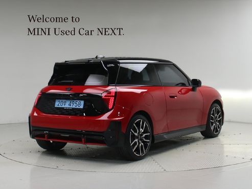 Mini Cooper JCW — пробег 7 517 км — фото 2 из 5