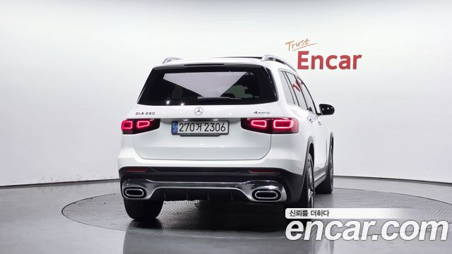 Mercedes-Benz GLB-Class из Кореи Encar