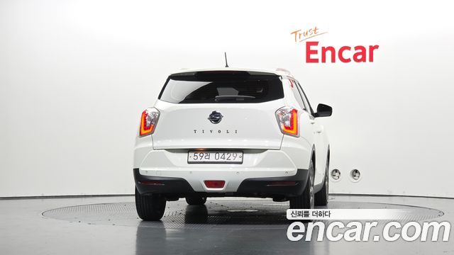 Ssangyong TIBOLI из Кореи Encar