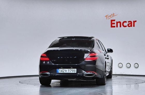 Genesis G70 Gasoline 2.0T 2WD — пробег 71 223 км — фото 4 из 5