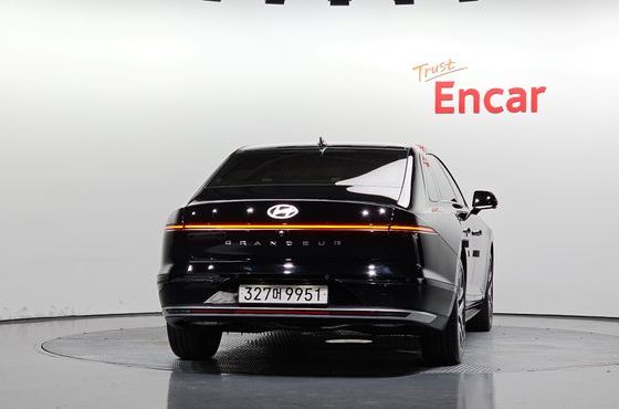 Hyundai Grandeur Exclusive — пробег 14 736 км — фото 4 из 5
