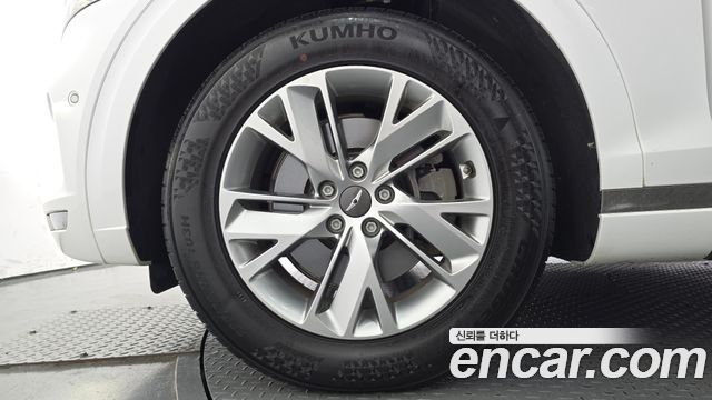 Genesis GV70 из Кореи Encar