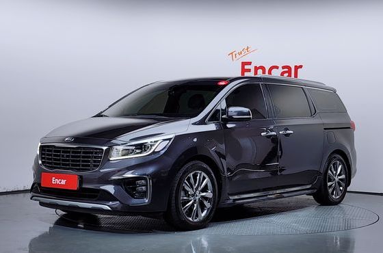 Kia Carnival 9-Seater Noblesse Special — пробег 141 867 км — фото 1 из 5