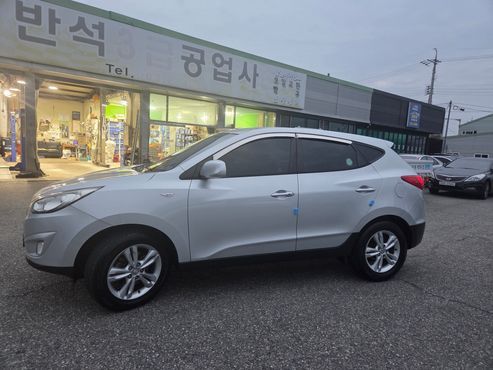 Hyundai Tucson Diesel 2WD X20 Smart — пробег 187 000 км — фото 3 из 5