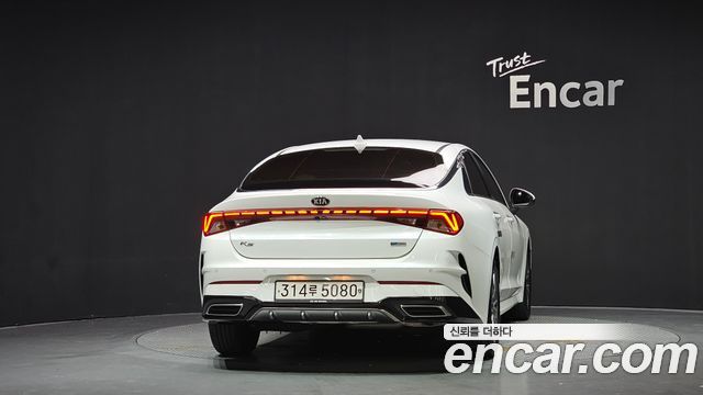 Kia K5 из Кореи Encar