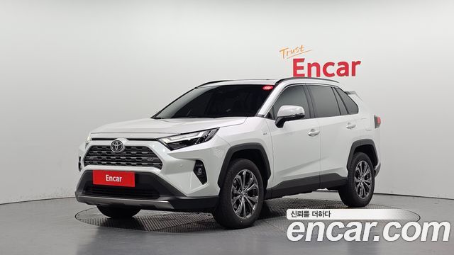 Toyota RAV4 2,5 4WD Hybrid LTD — пробег 33 254 км — фото 1 из 5
