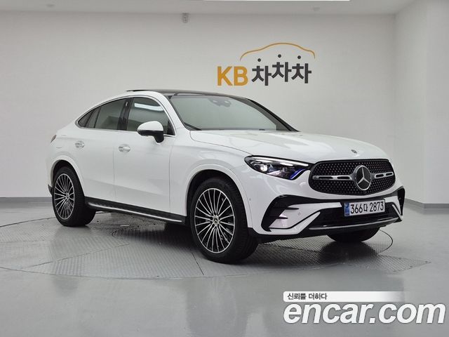 Mercedes-Benz GLC-Class GLC300 4MATIC Coupe — пробег 10 062 км — фото 2 из 5