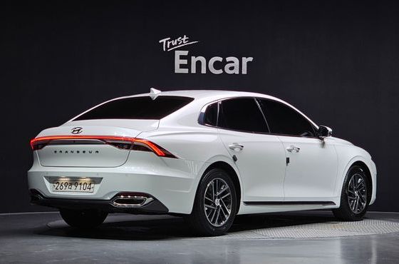 Hyundai Grandeur 2.5 Premium — пробег 75 770 км — фото 2 из 5
