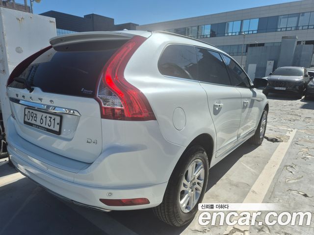 Volvo XC60 D4 1st — пробег 73 790 км — фото 4 из 5