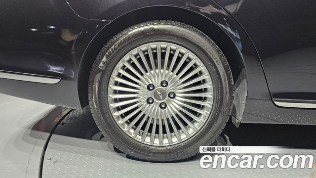 Genesis G90 из Кореи Encar