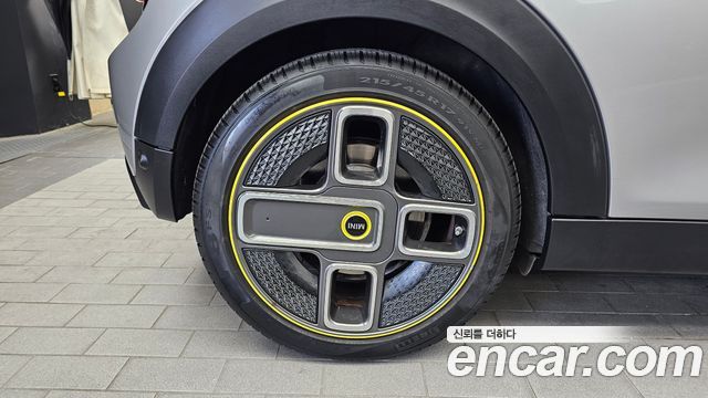 Mini Cooper SE Electric 3rd — пробег 54 020 км — фото 5 из 5