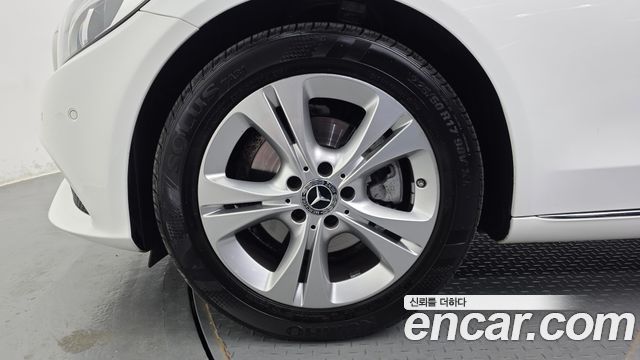 Mercedes-Benz C-Class из Кореи Encar