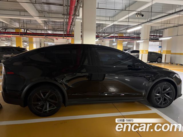 Tesla Model X AWD — пробег 11 000 км — фото 3 из 5