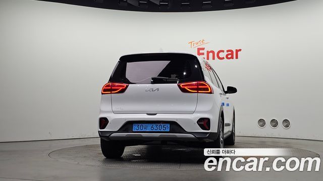 Kia Niro Earth — пробег 186 283 км — фото 4 из 5