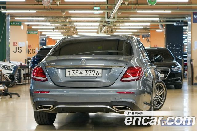Mercedes-Benz E-Class из Кореи Encar
