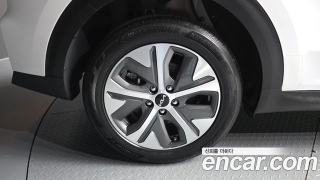 Kia Niro из Кореи Encar