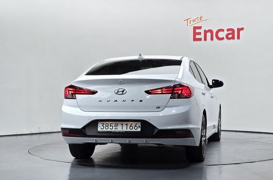 Hyundai AVANTE 1.6 Smart Choice — пробег 152 895 км — фото 4 из 5