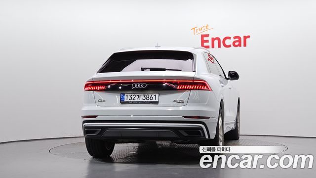 Audi Q8 из Кореи Encar