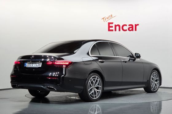 Mercedes-Benz E-Class E220d 4MATIC AMG Line — пробег 161 898 км — фото 2 из 5