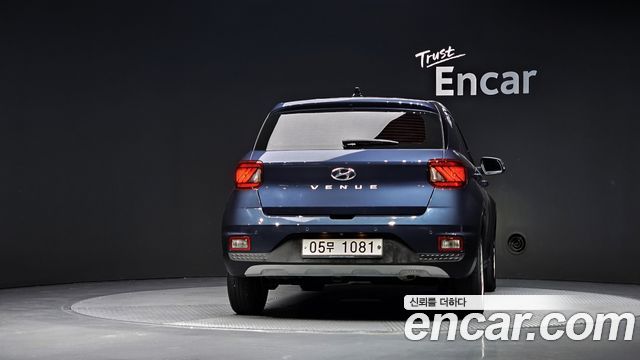 Hyundai Venue из Кореи Encar