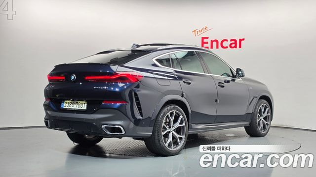 BMW X6 xDrive40i M Sport — пробег 108 515 км — фото 2 из 5