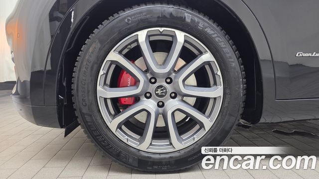 Maserati Levante 3.0 Diesel AWD GranLusso — пробег 53 824 км — фото 5 из 5