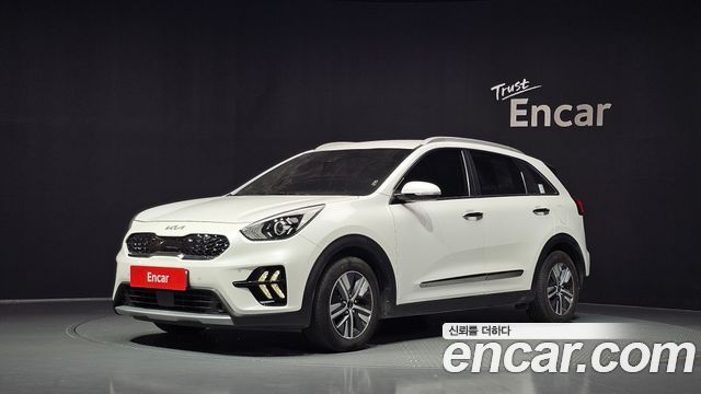 Kia Niro 1.6 HEV Noblesse — пробег 96 356 км — фото 1 из 5