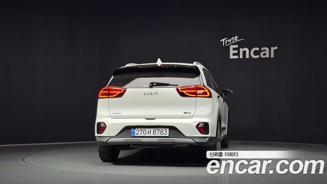Kia Niro 1.6 HEV Noblesse — пробег 96 356 км — фото 4 из 5