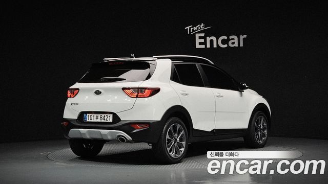 Kia Stonic 1.4 Prestige — пробег 59 404 км — фото 2 из 5