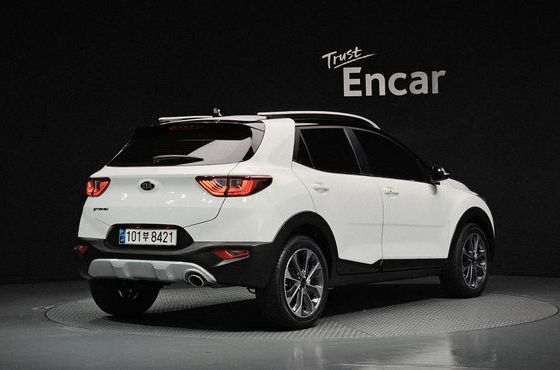 Kia Stonic 1.4 Prestige — пробег 59 404 км — фото 2 из 5