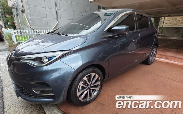 Renault (Samsung) Zoe Intens — пробег 13 400 км — фото 1 из 5