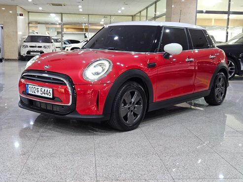 Mini Cooper Classic Third Generation — пробег 48 699 км — фото 1 из 5