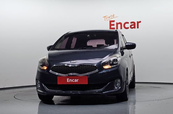Kia Carens 2.0 LPi Trendy — пробег 189 820 км — фото 3 из 5