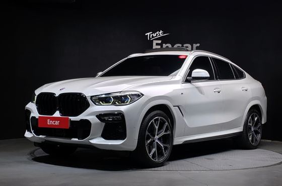 BMW X6 xDrive40i M Sport — пробег 70 791 км — фото 1 из 5