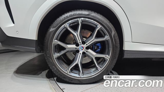 BMW X6 xDrive40i M Sport — пробег 70 791 км — фото 5 из 5