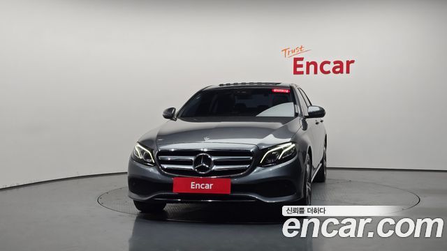 Mercedes-Benz E-Class из Кореи Encar