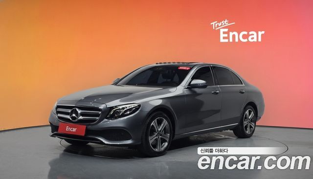 Mercedes-Benz E-Class из Кореи Encar