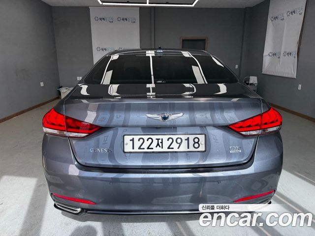 Hyundai Genesis из Кореи Encar