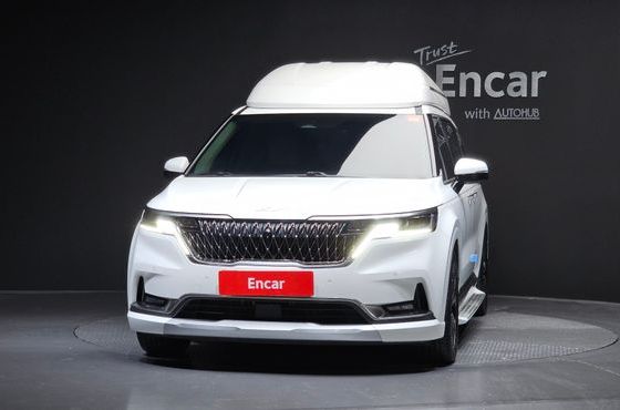 Kia Carnival Gasoline 9-Seater Hi-Limousine Signature — пробег 84 763 км — фото 3 из 5