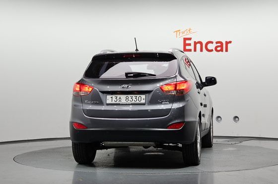 Hyundai Tucson Diesel 2WD LX20 Smart-Pack — пробег 126 460 км — фото 4 из 5